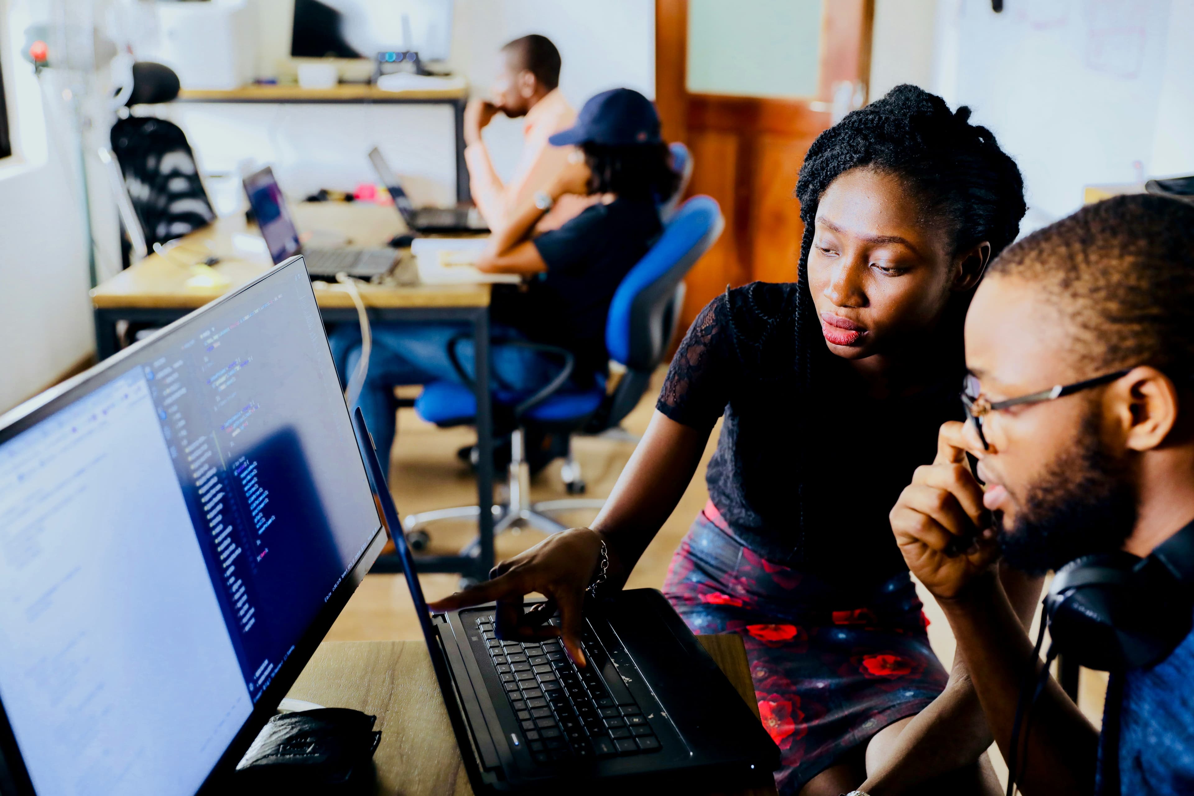 Students in IT training